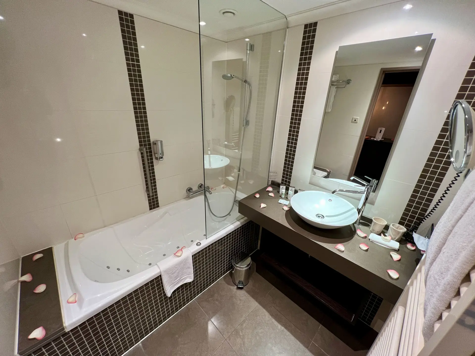 Modern Vanity with Illuminated Mirror