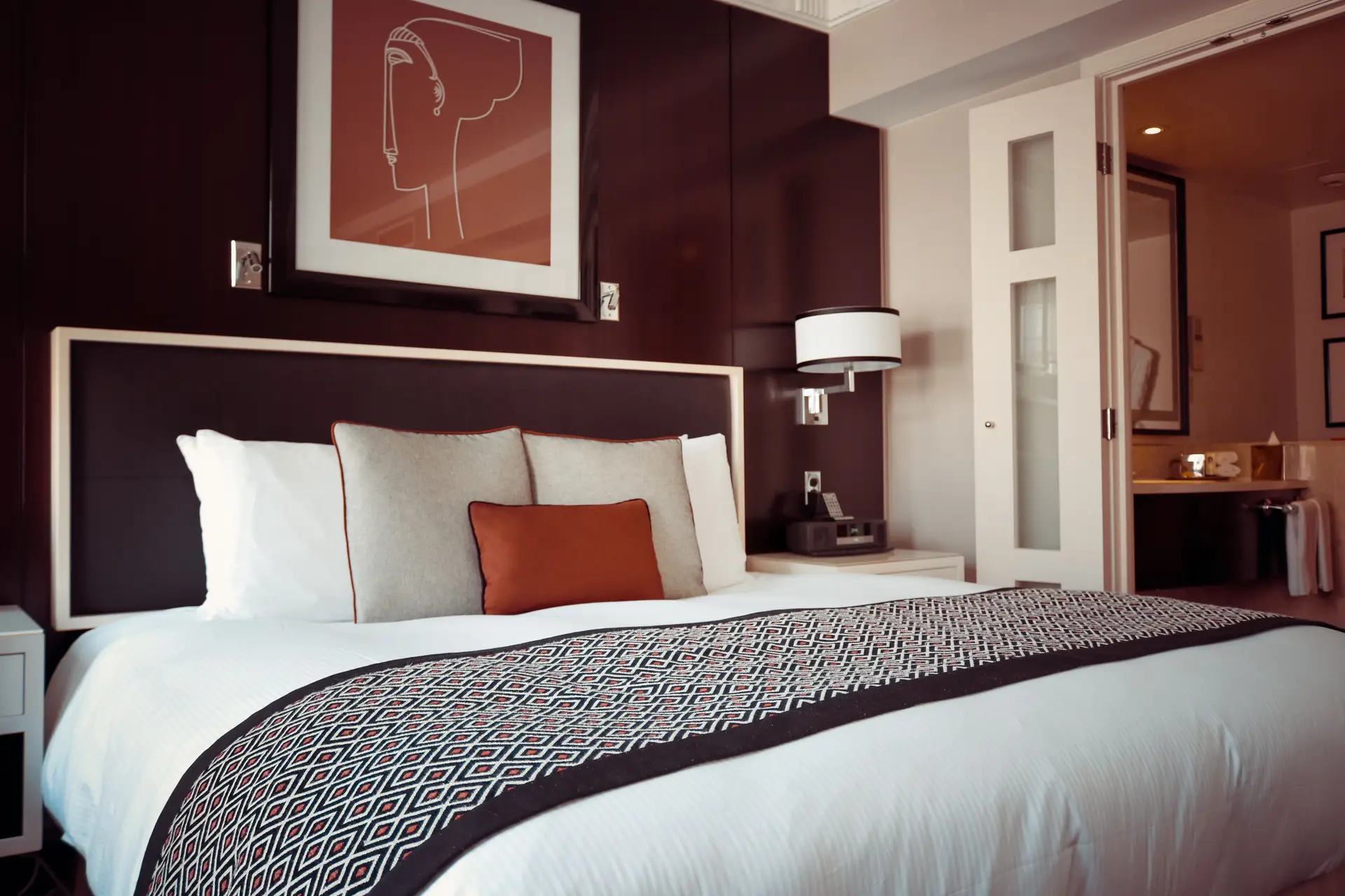 Deluxe King Room at TrequessiangrandStay