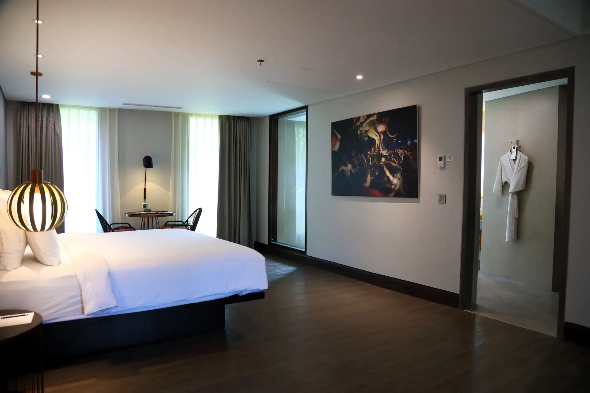 Executive Suite Bedroom